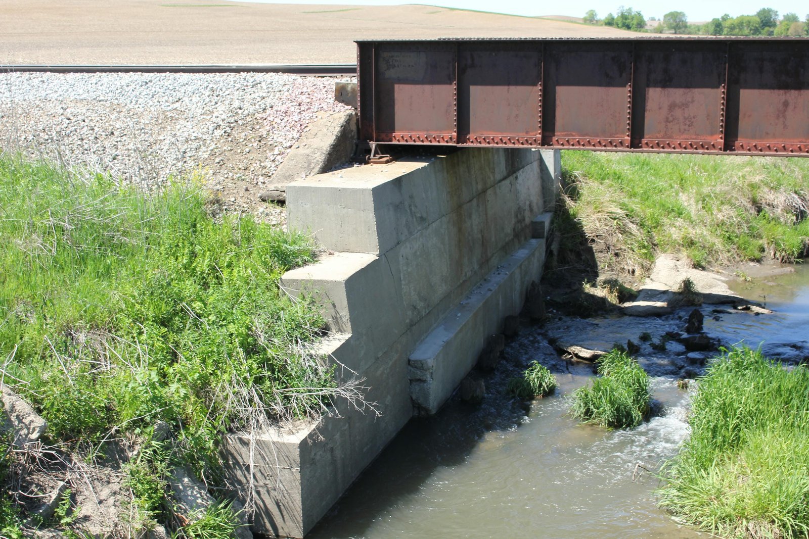 West abutment